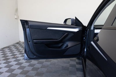 2022 Tesla Model 3 Base