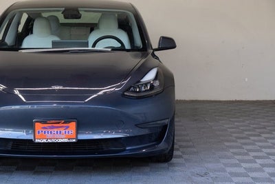 2022 Tesla Model 3 Base