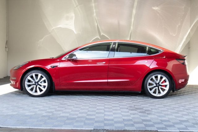 2018 Tesla Model 3 Long Range