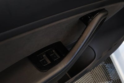 2019 Tesla Model 3 Performance