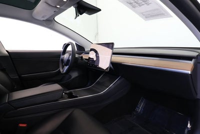 2019 Tesla Model 3 Performance