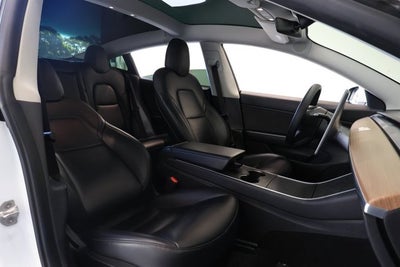 2019 Tesla Model 3 Performance