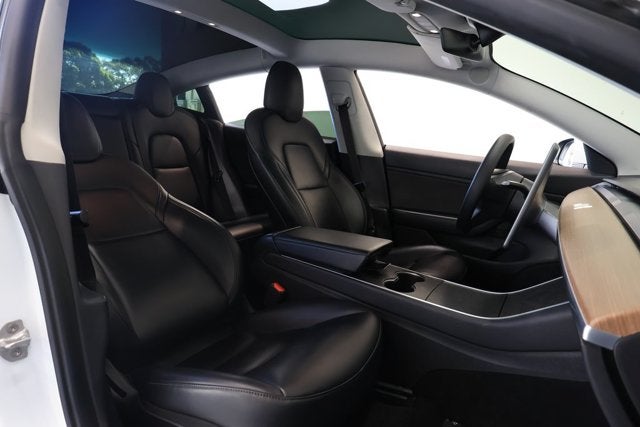 2019 Tesla Model 3 Performance