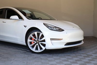 2019 Tesla Model 3 Performance