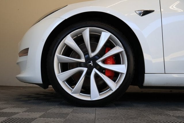 2019 Tesla Model 3 Performance