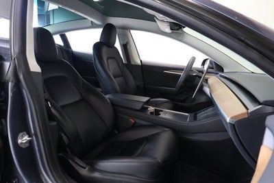 2023 Tesla Model 3 Long Range