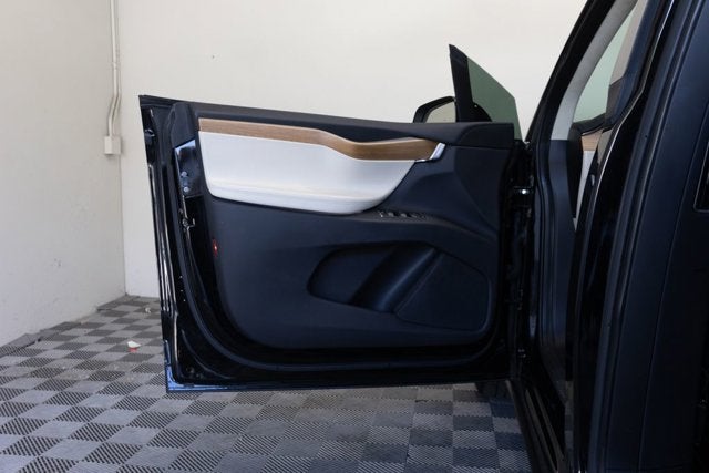 2019 Tesla Model X Performance