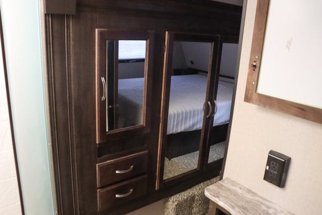 2019 Shasta Phoenix RV