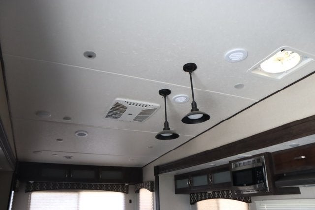 2019 Shasta Phoenix RV
