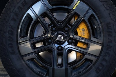 2023 Rivian R1T Adventure