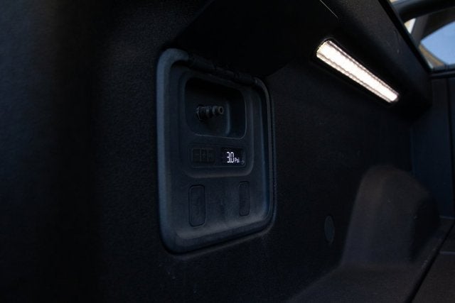 2023 Rivian R1T Adventure