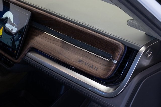 2023 Rivian R1T Adventure