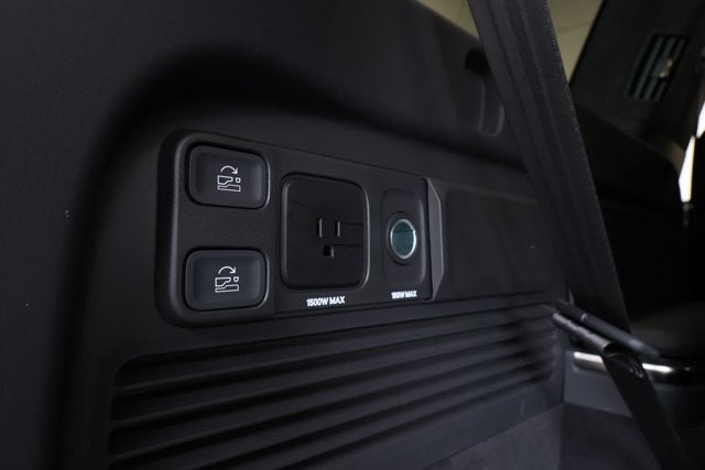 2022 Rivian R1S Launch Edition