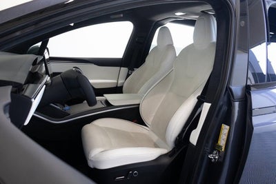 2022 Tesla Model X Plaid