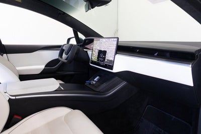 2022 Tesla Model X Plaid