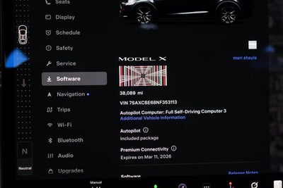2022 Tesla Model X Plaid