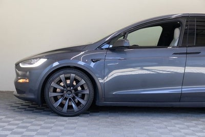 2022 Tesla Model X Plaid