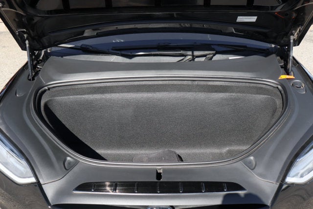 2022 Tesla Model X Base