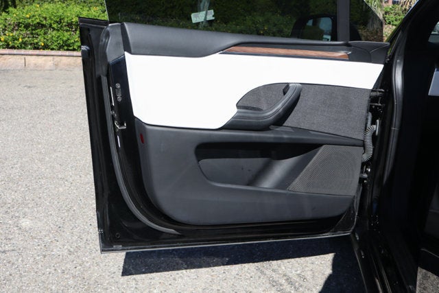 2022 Tesla Model X Base