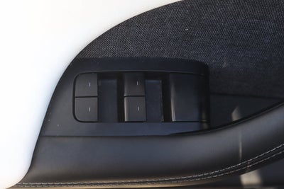 2022 Tesla Model X Base