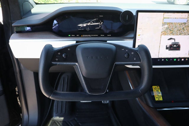2022 Tesla Model X Base