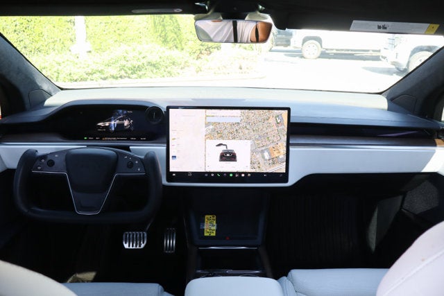 2022 Tesla Model X Base
