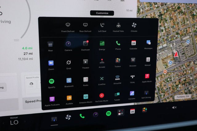 2022 Tesla Model X Base