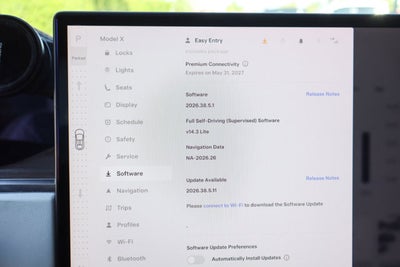 2022 Tesla Model X Base