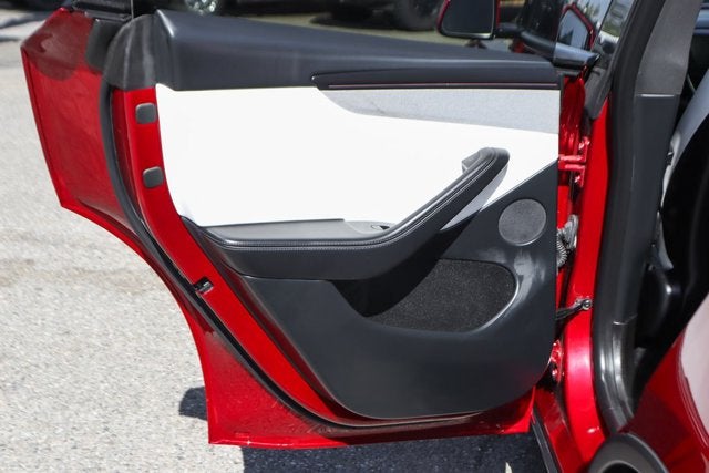 2026 Tesla Model Y Long Range