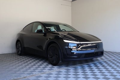 2026 Tesla Model Y Premium