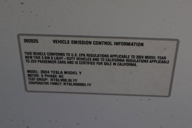 2024 Tesla Model Y Long Range