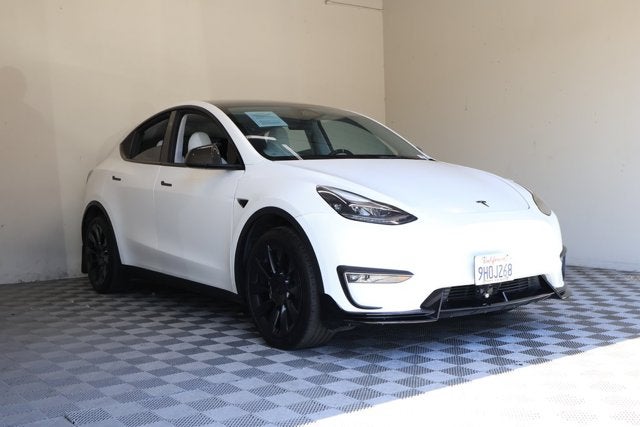 2023 Tesla Model Y Long Range