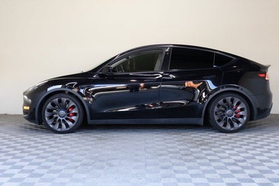 2023 Tesla Model Y Performance