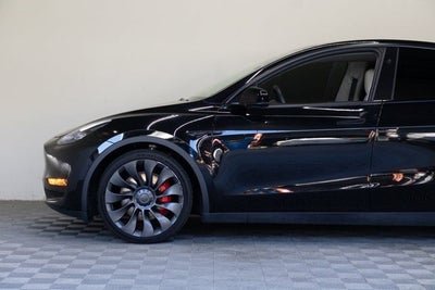 2023 Tesla Model Y Performance