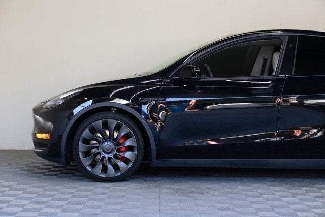 2023 Tesla Model Y Performance