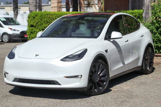 2023 Tesla Model Y Performance