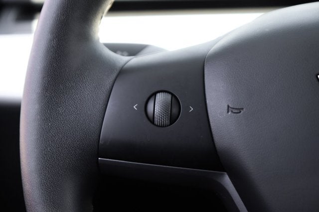2024 Tesla Model Y Performance
