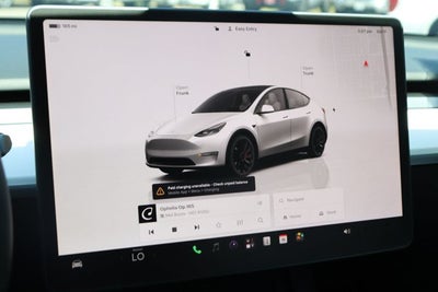 2024 Tesla Model Y Performance