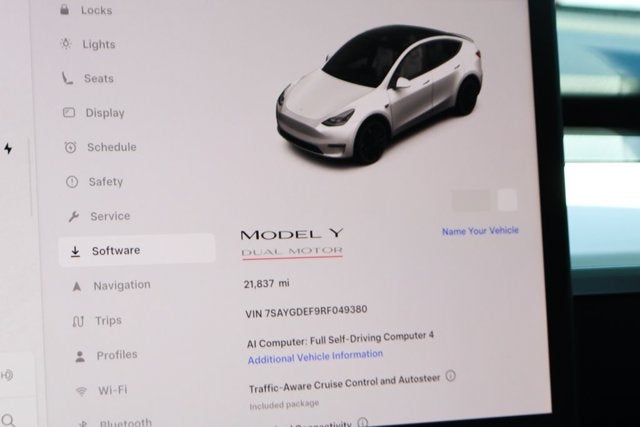 2024 Tesla Model Y Performance