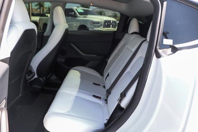 2024 Tesla Model Y Performance