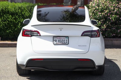 2024 Tesla Model Y Performance