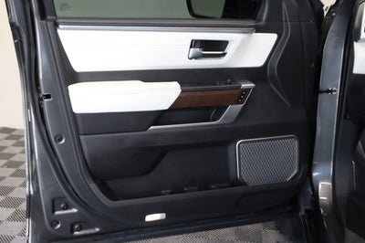 2024 Toyota Sequoia Capstone