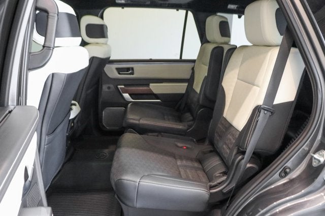 2024 Toyota Sequoia Capstone