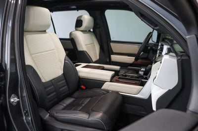 2024 Toyota Sequoia Capstone