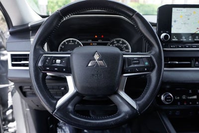 2022 Mitsubishi Outlander SEL