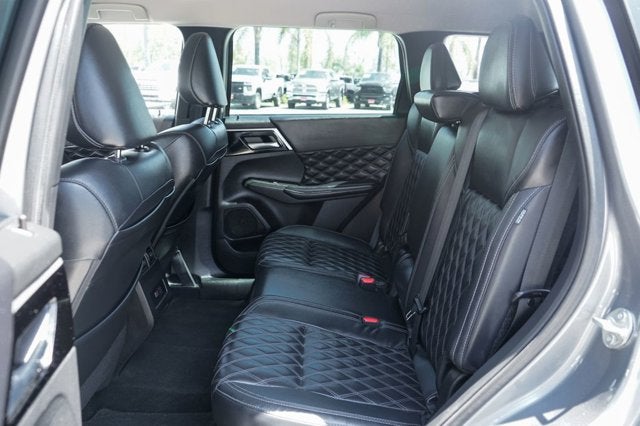 2022 Mitsubishi Outlander SEL