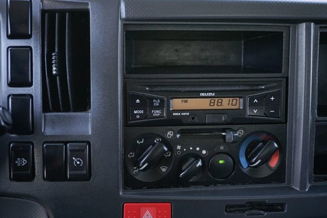 2017 Isuzu NPR IBT PWL