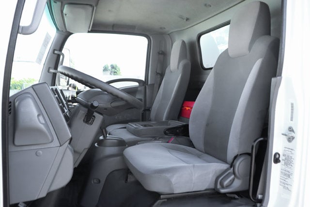 2017 Isuzu NRR IBT PWL