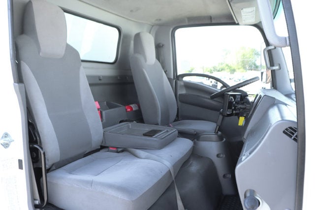 2017 Isuzu NRR IBT PWL