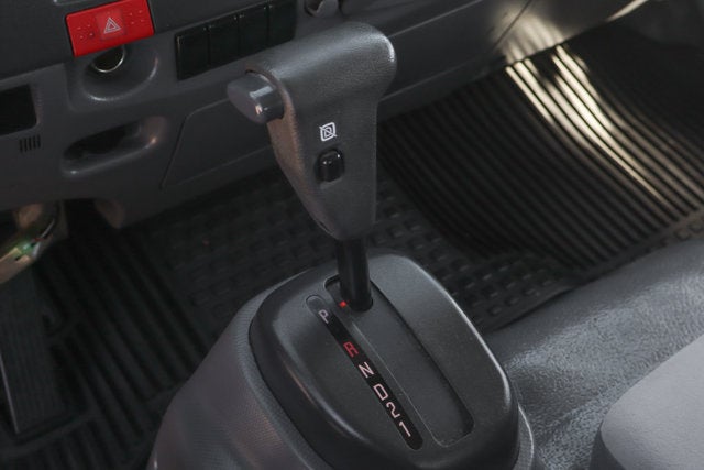 2018 Isuzu NRR Base